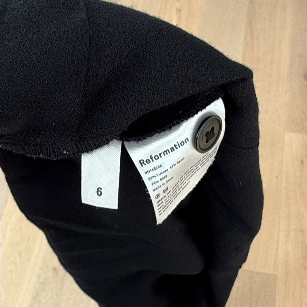 Reformation Black Square-Neck Button Jumpsuit - Picture 8 of 8
